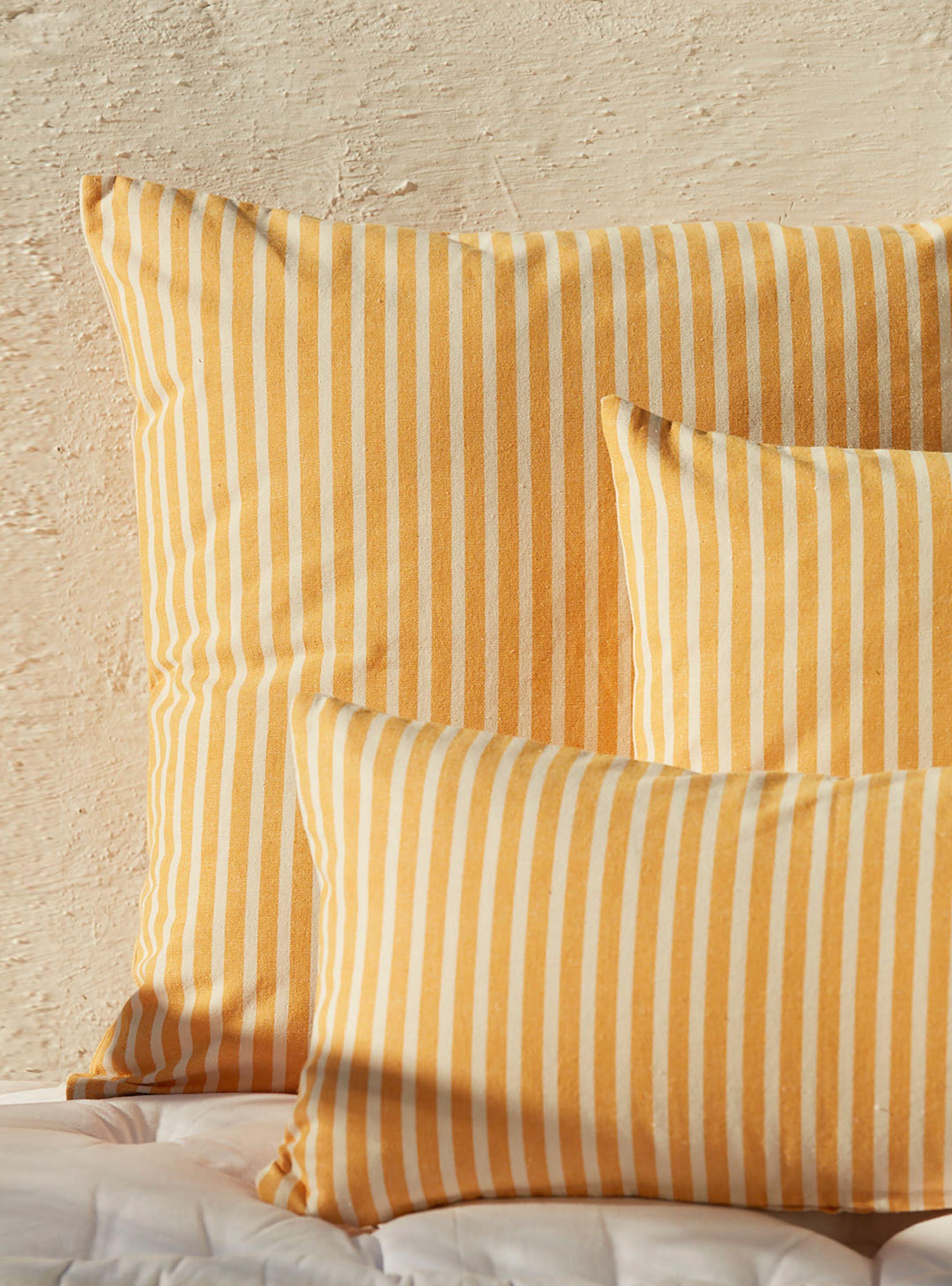 Funda Cojín Praia 45x45 Mostaza-3