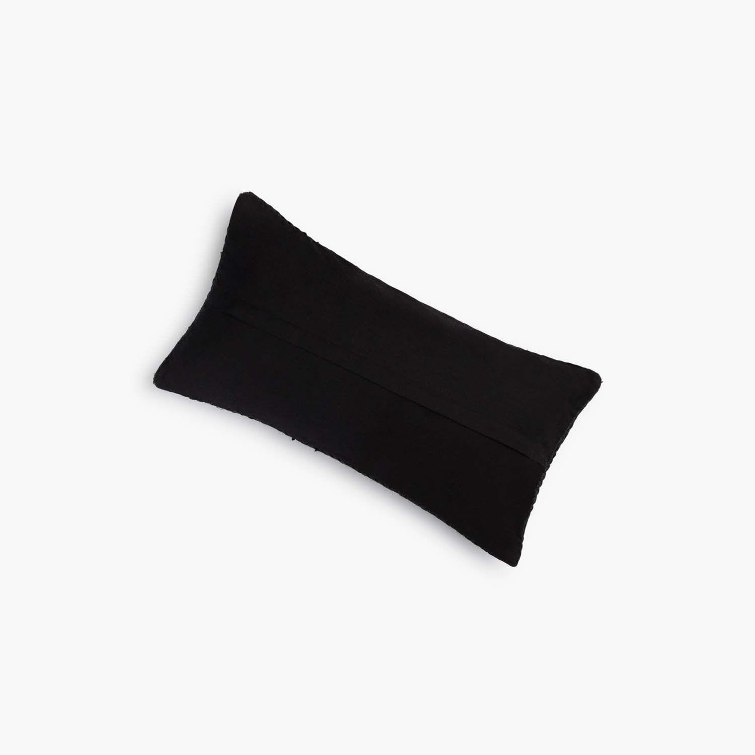 Funda Cojin Ural Negro 30x60-1