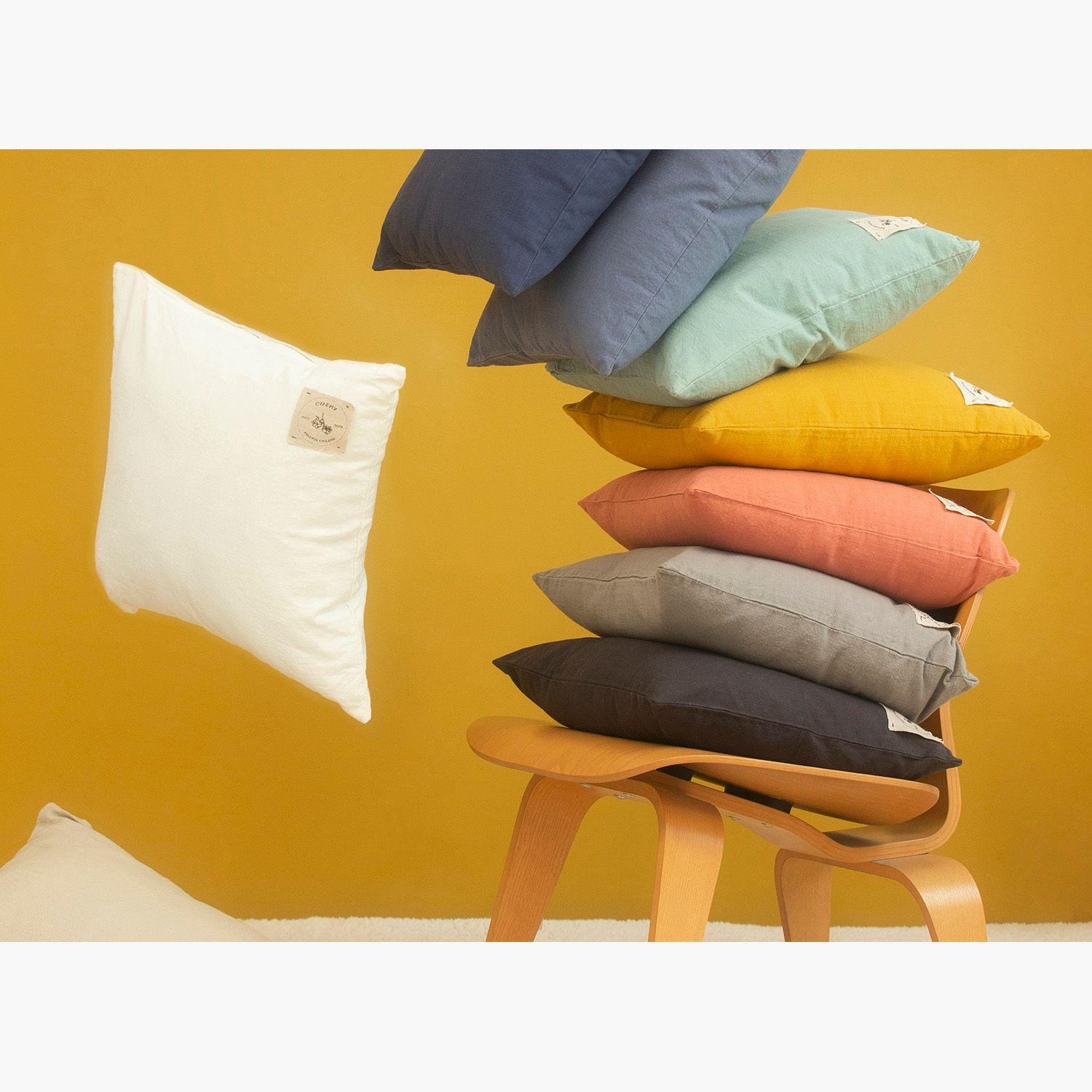 Funda Cojin Algodon Gavema 60x60 Mostaza-2