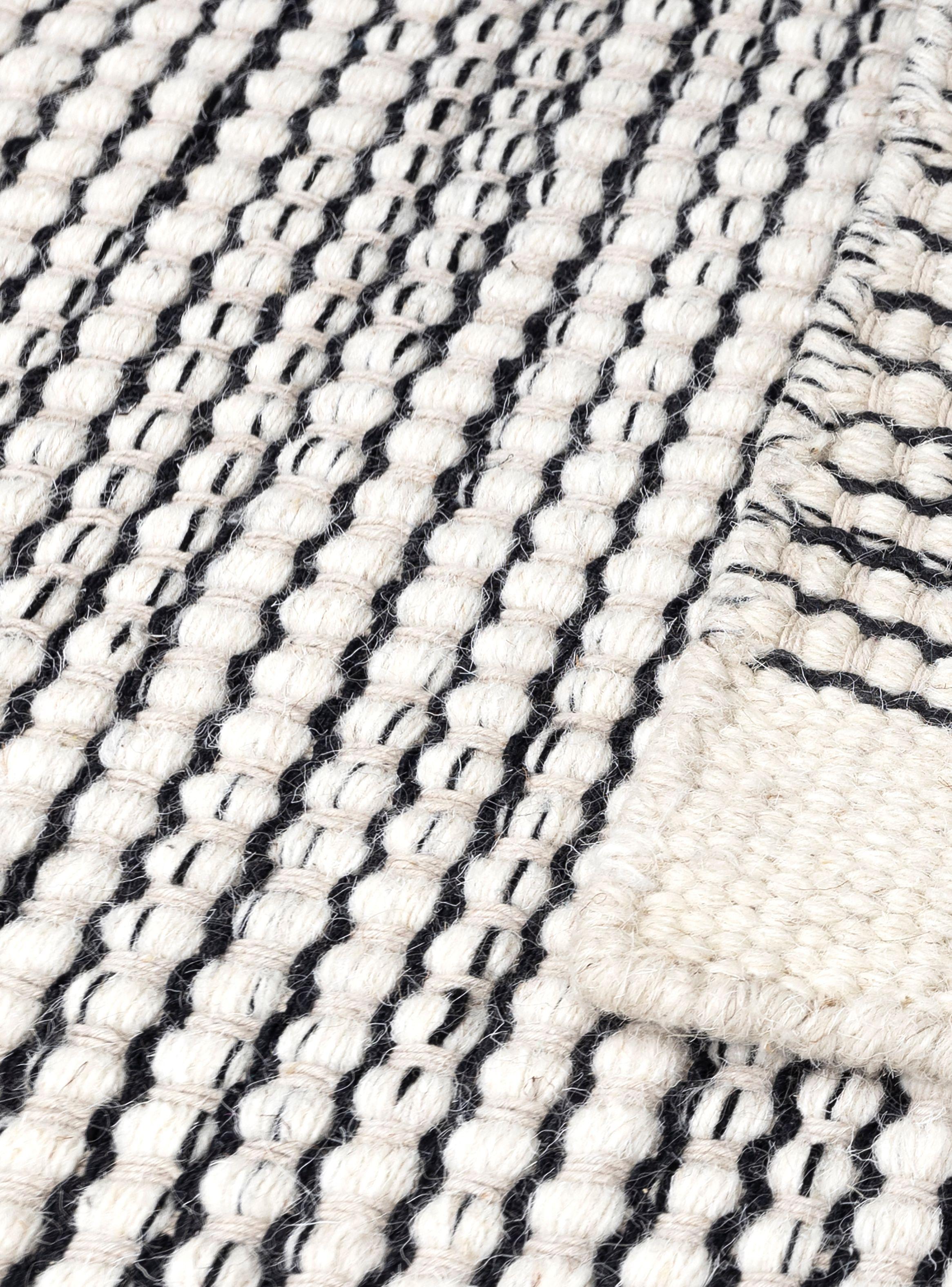 Alfombra Lana Puyehue 250x350 Crudo-2