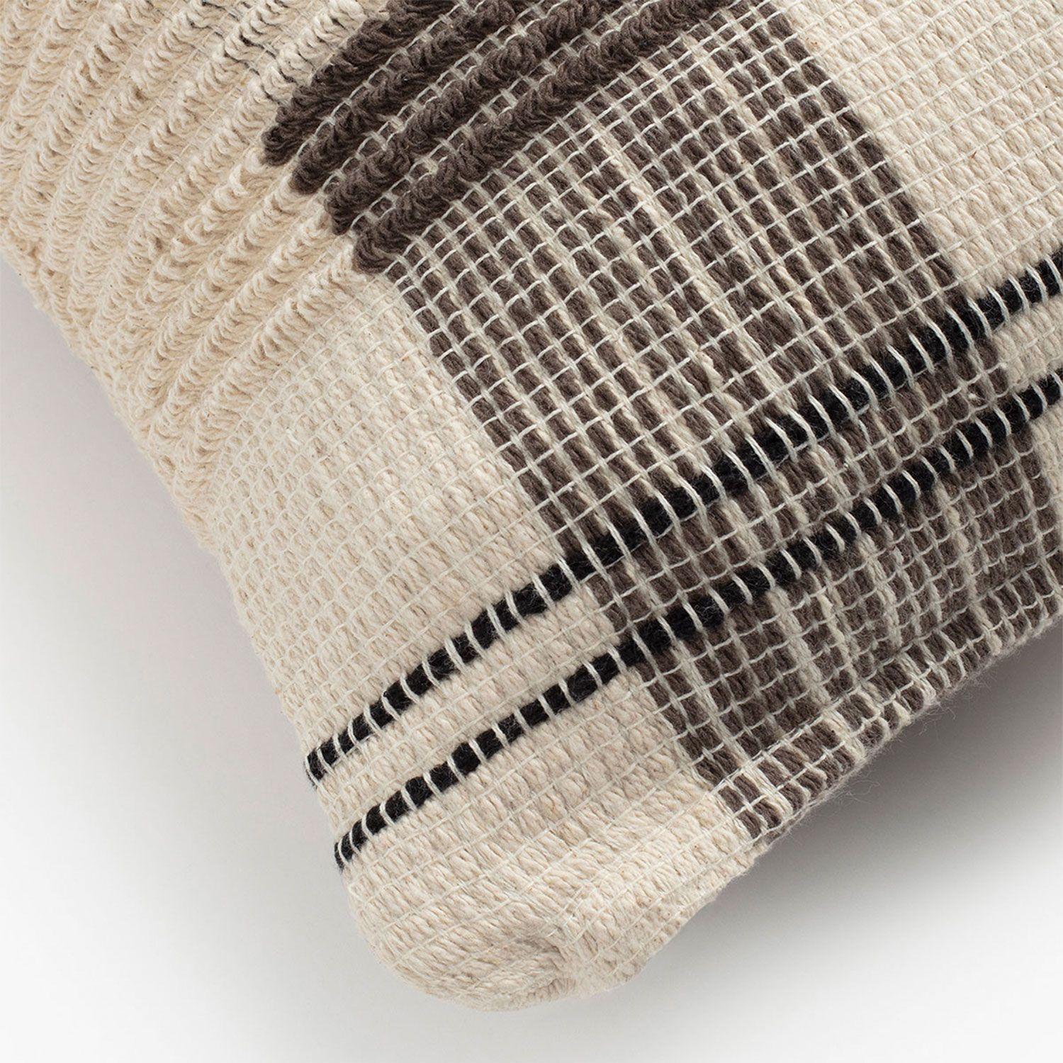 Funda Cojin algodón Saporo 60x60-1