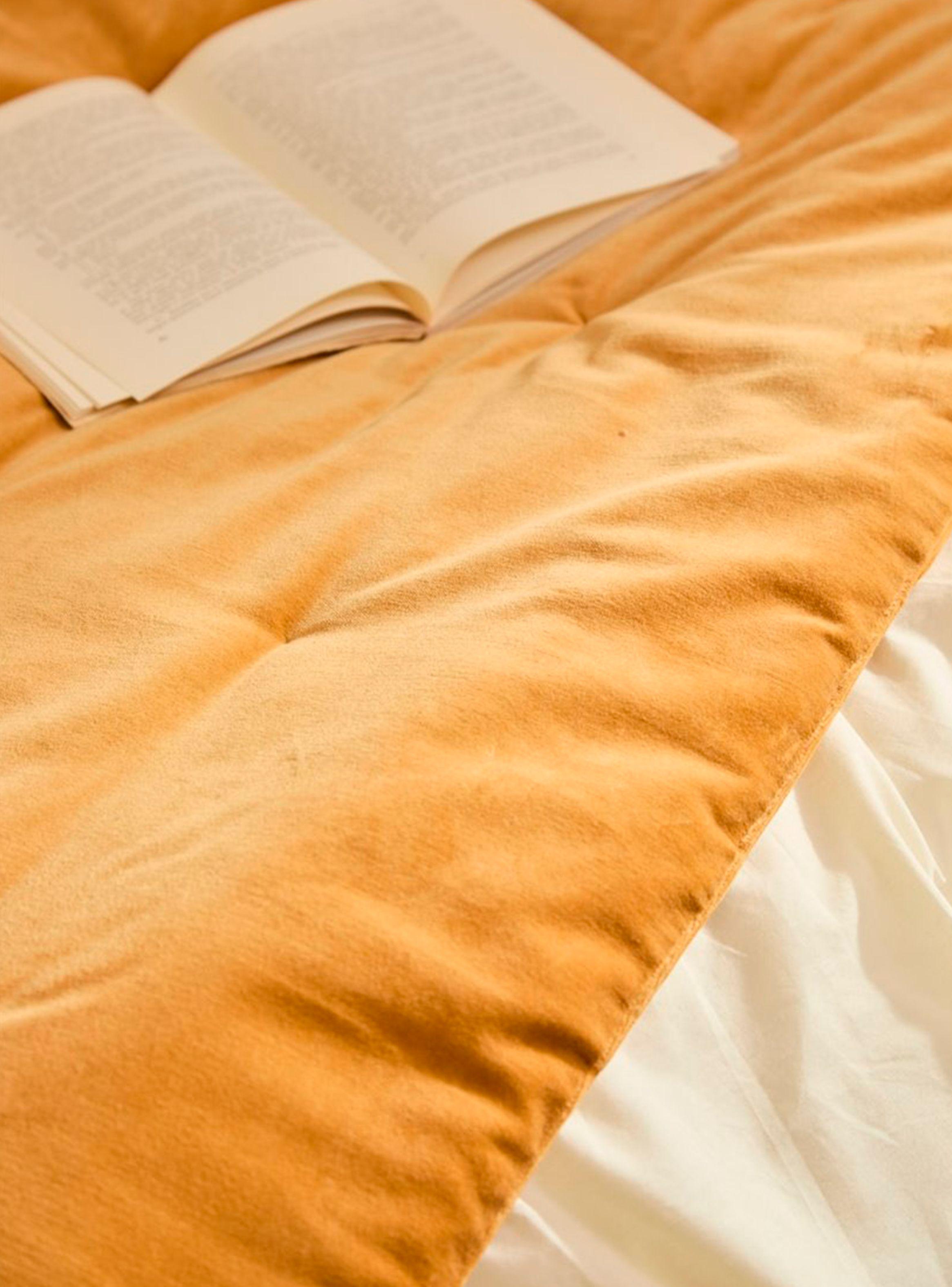 Piecera Velur Mostaza 220x70-4