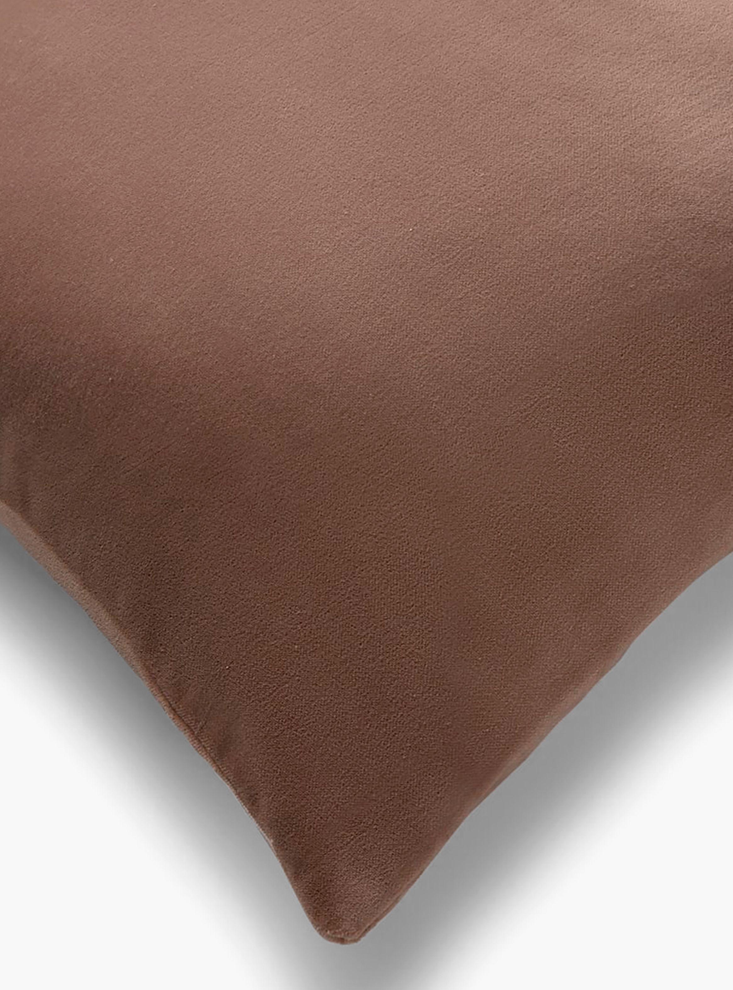 Funda Cojín Velur 30x60 Café-2