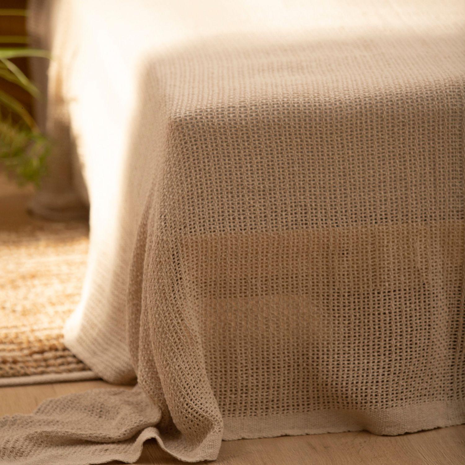 Cubrecama Red 180x260 Crudo (Cama 1 o 1 1/2 Plazas)-1