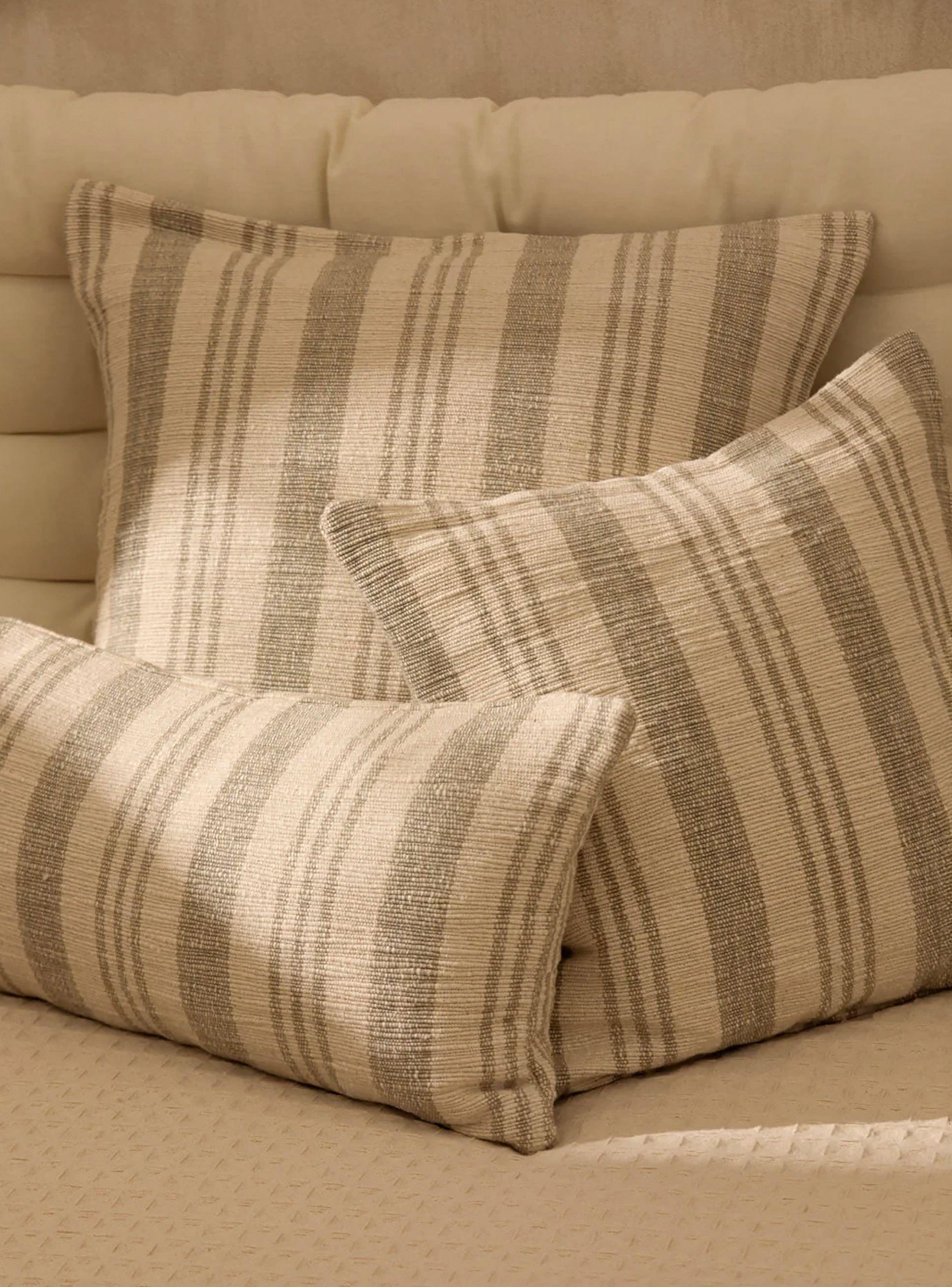 Funda Cojín Bacoli 60x60 Gris-5
