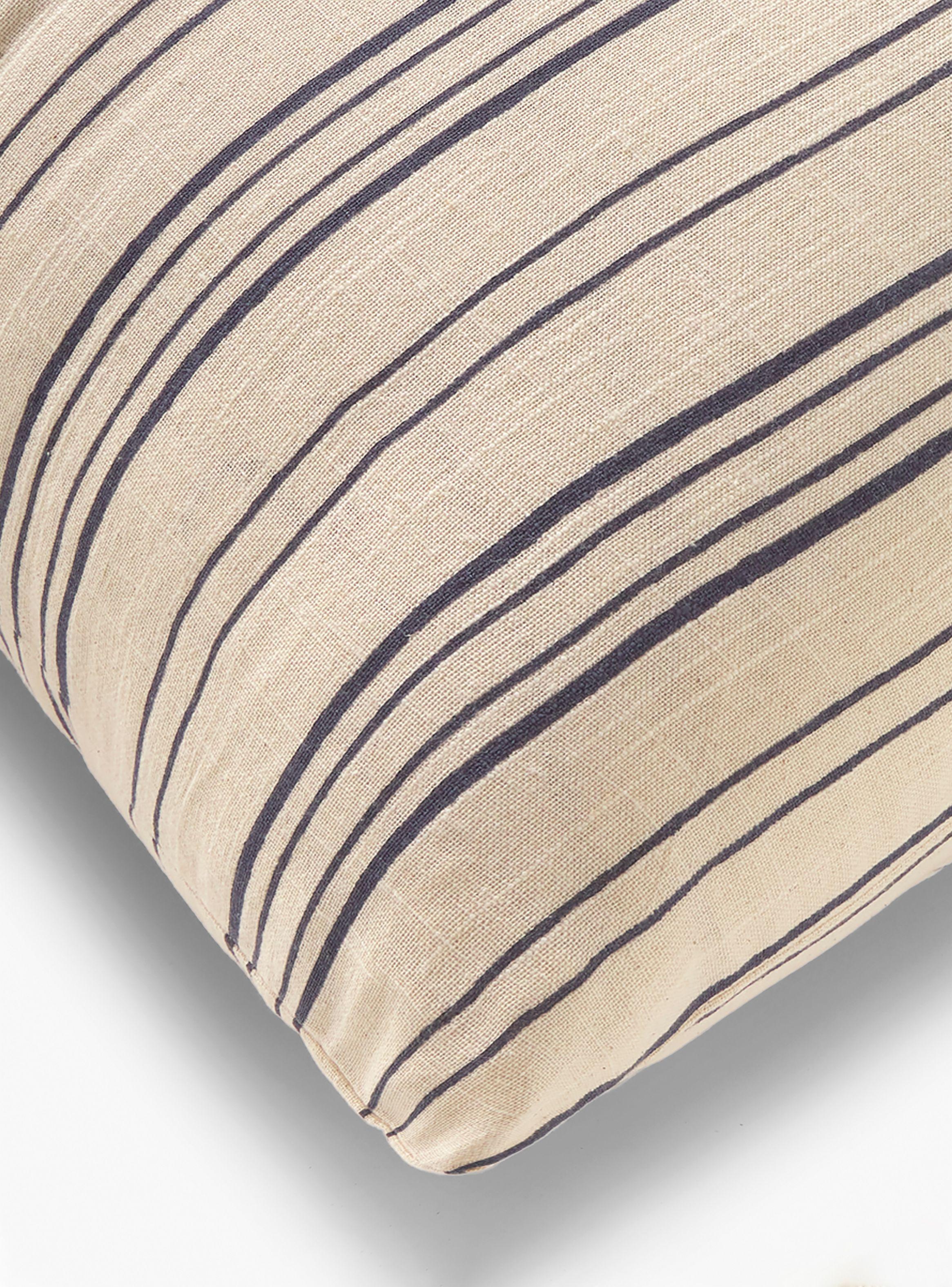 Funda Cojín Leucate 30x60-3
