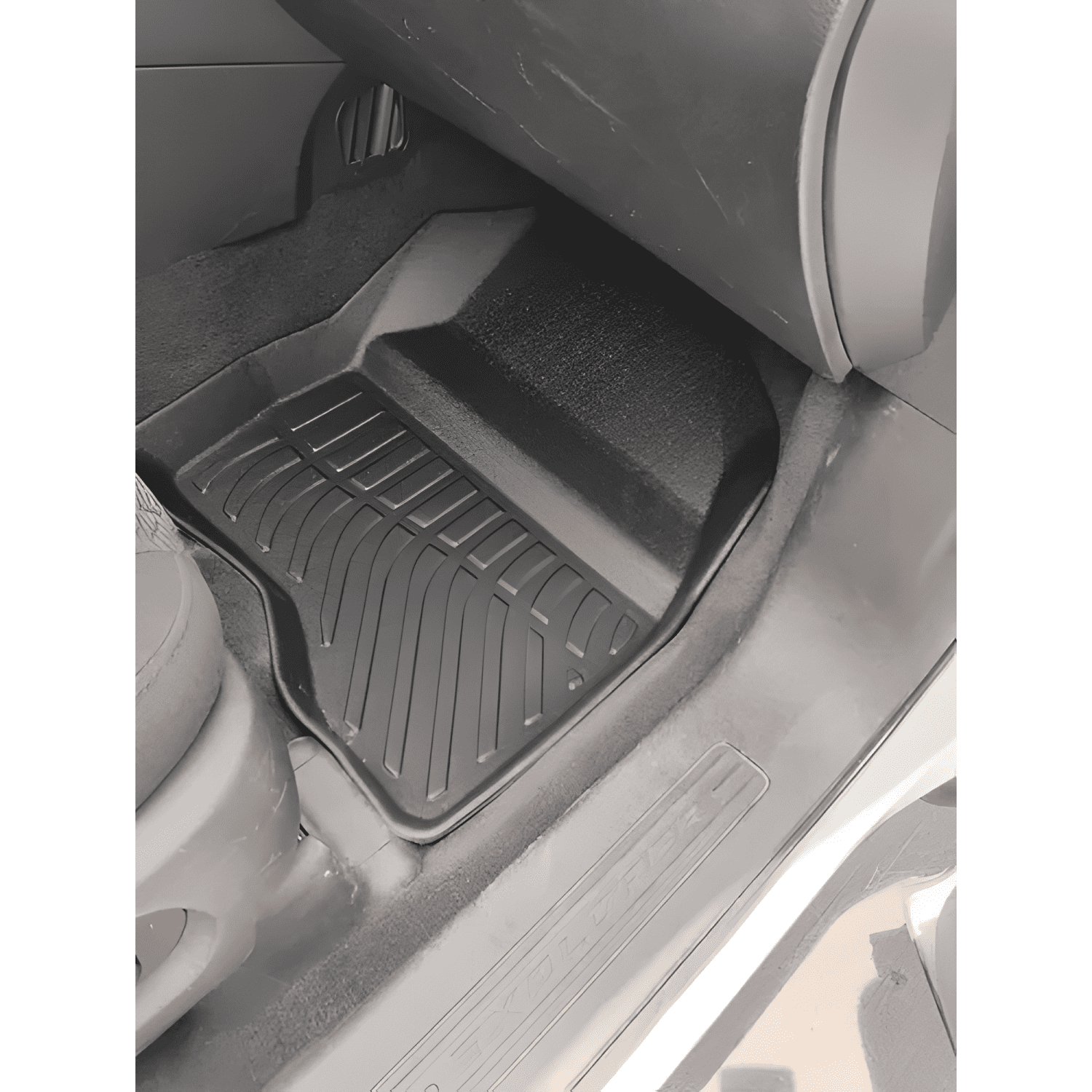 Pisos rígidos Calce Perfecto 4 Pza. Ford Explorer 2011-2014-2