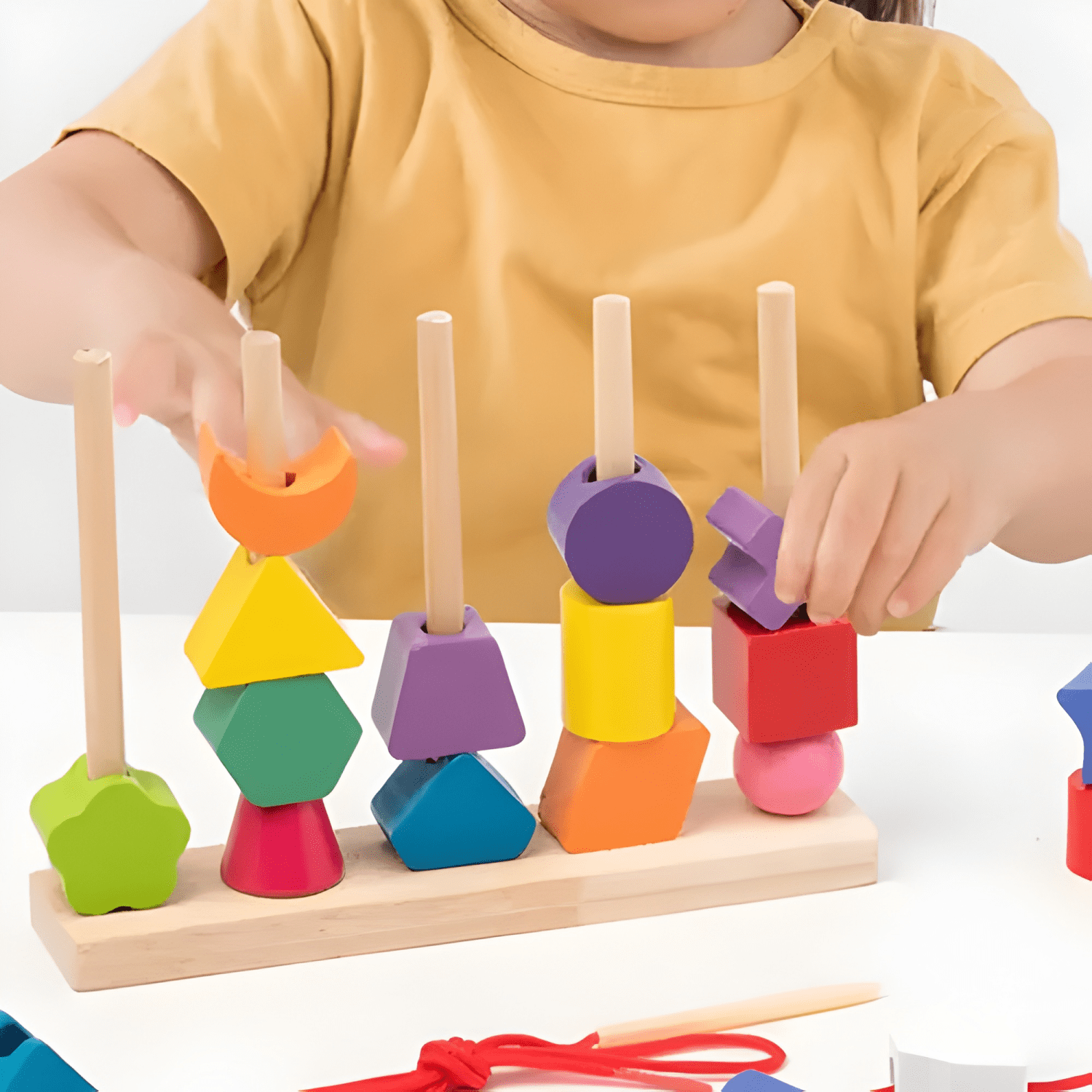 Juego de encaje y figuras, enhebrar para niños montessori-2