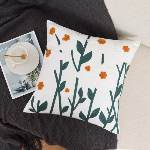 Pack de 4 Fundas para Cojines Sin Relleno con Diseños Bordados Verde-2