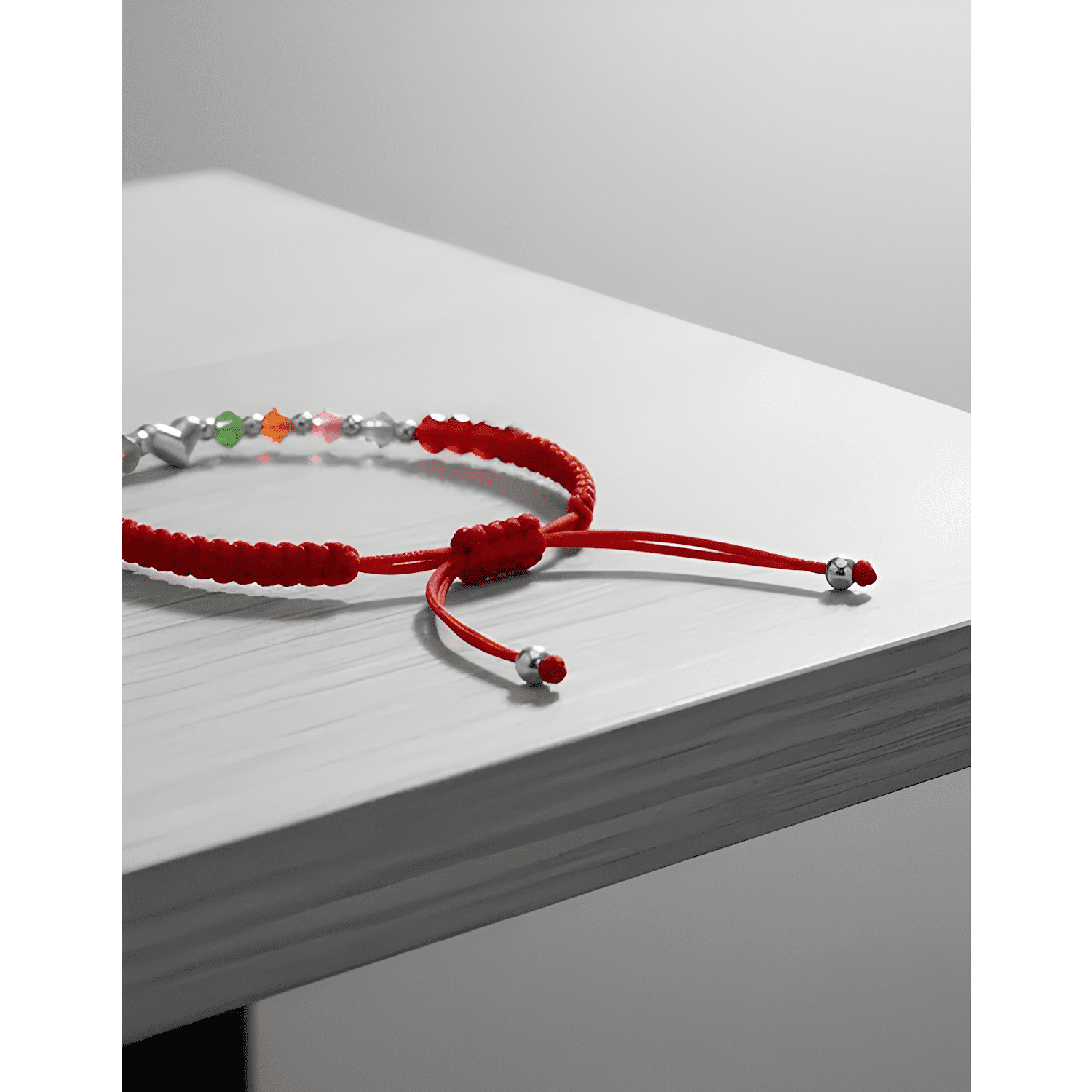 Pulsera hilo corazón esferas plata fina cristales mujer Rojo-4