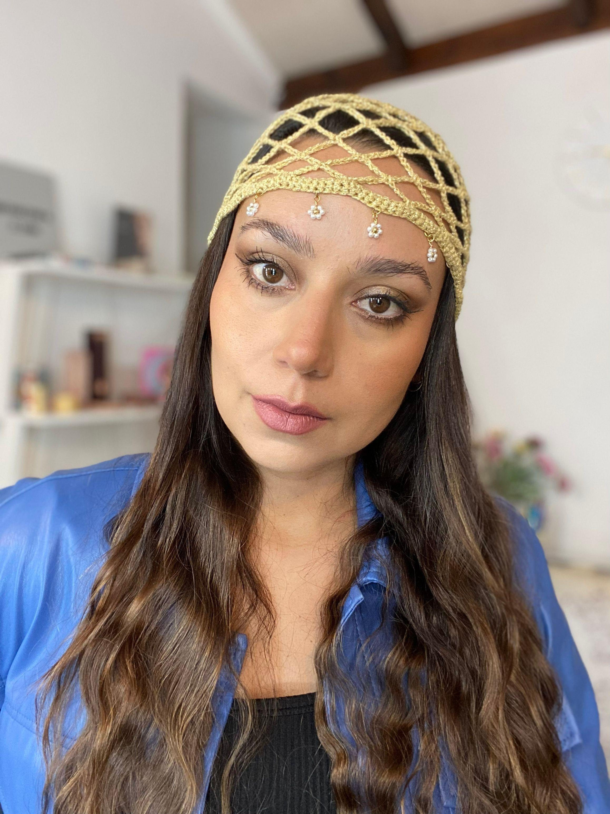 Mesh Hat Casquete Crochet modelo Diamante color Dorado con Aplicaciones-3
