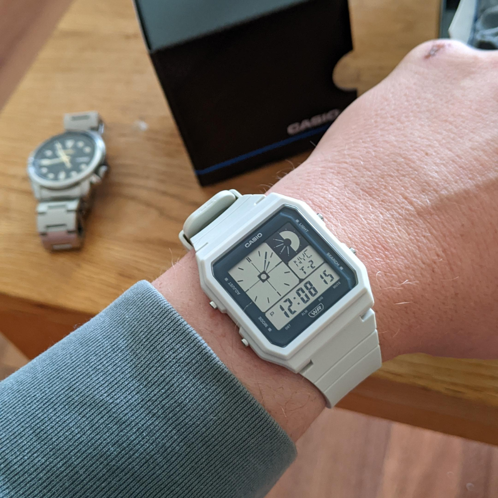 Reloj Casio LF-30W-8A Unisex - Digital-3
