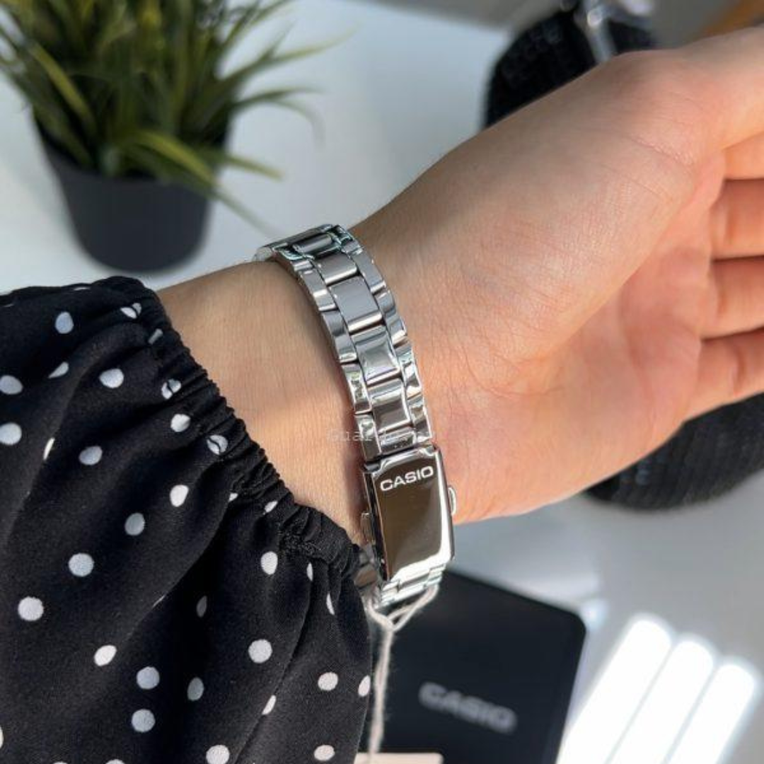 Reloj Casio LTP-1234DD-4A Mujer - Análogo-3