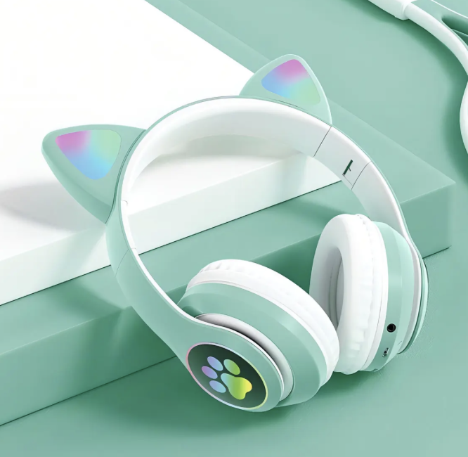 Audifonos gamer inalambricos verde con luz led-2