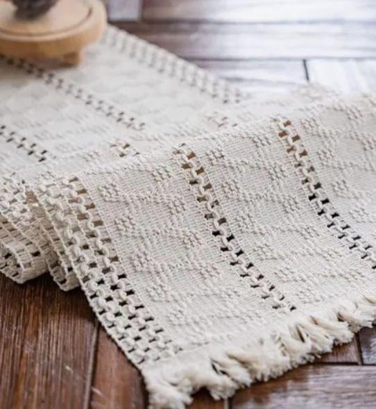 Camino De Mesa  Yute-0