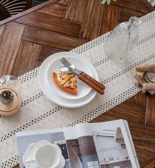 Camino De Mesa  Yute-3