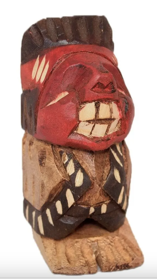 Indio picaro de madera con caja-2