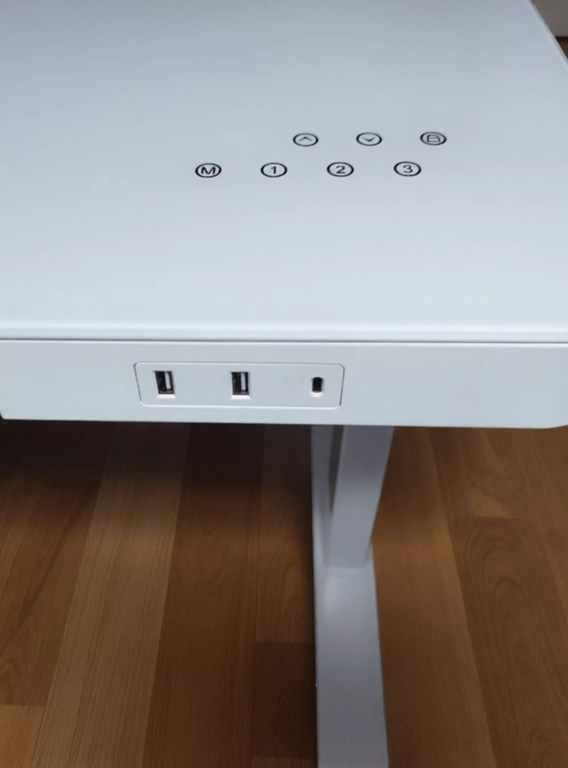 Escritorio Eléctrico Blanco Carga Inalámbrica y USB-4