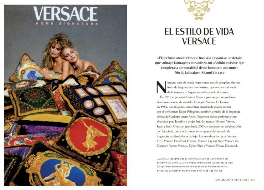Pequeño libro de Versace-2