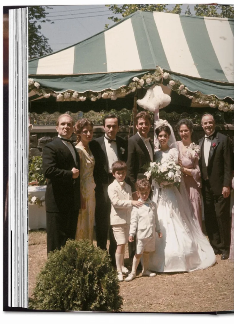 40 - Steve Schapiro. The Godfather Family Album-3