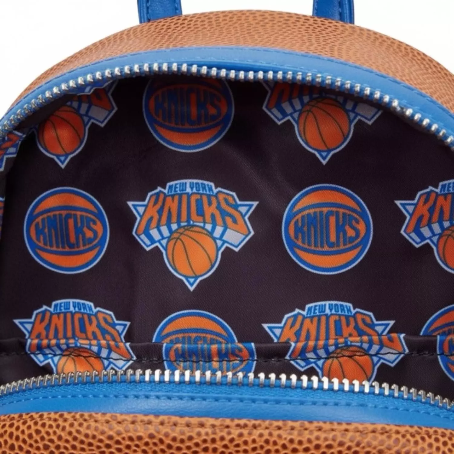 Mochila Loungefly Hombre NBA Knicks Basketball Logo-3