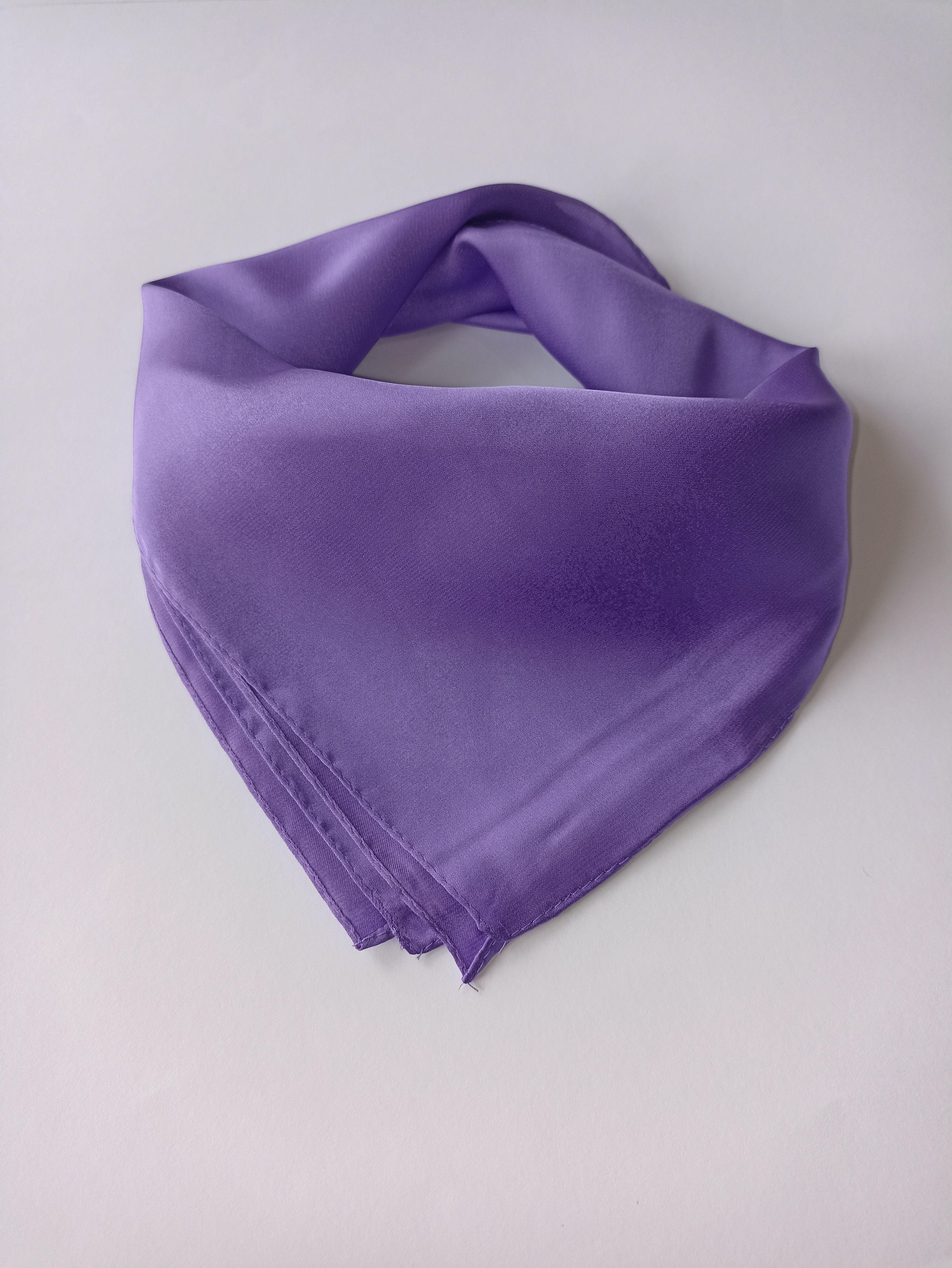 Pañuelo tipo seda color liso 0015-0