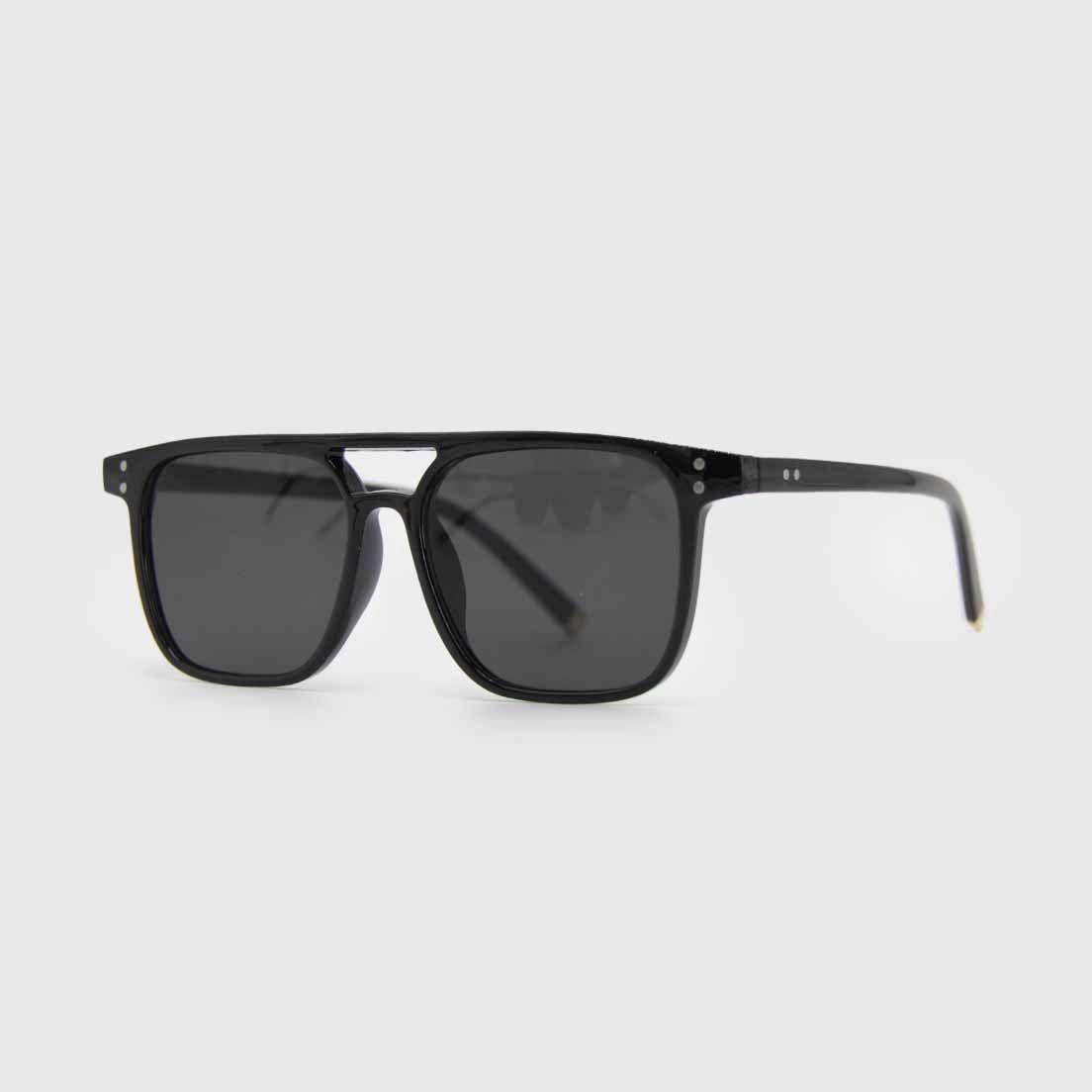 Lentes de sol negro 00210NE-1