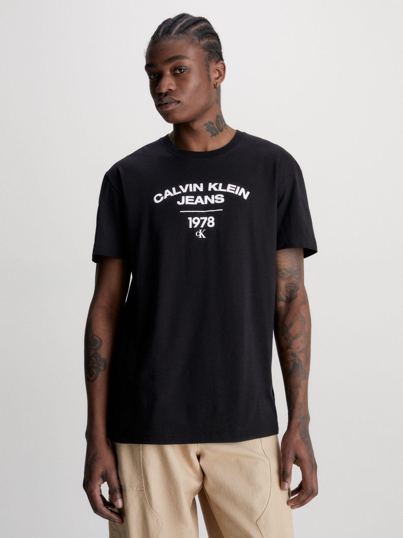 Polera Varsity Curve Negro Calvin Klein-0