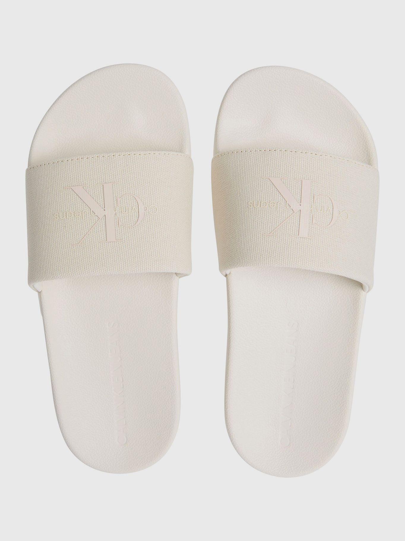 Sandalias de Lona Monogram Beige Calvin Klein-2