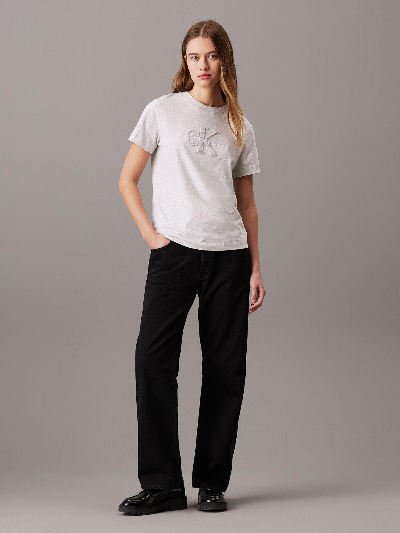 Polera Chenille Monologo Gris Calvin Klein-1