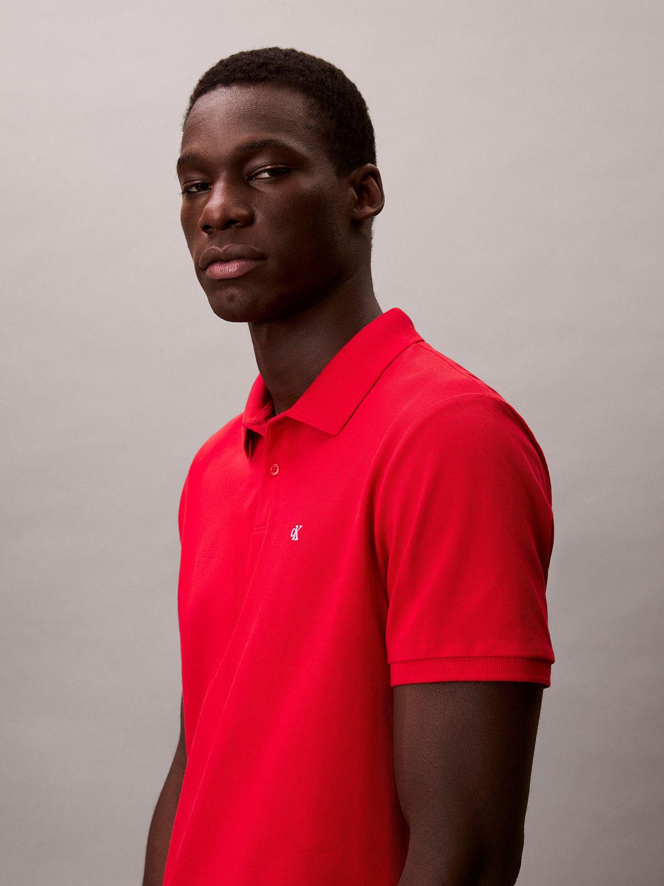 Polo con Monograma Rojo Calvin Klein-4