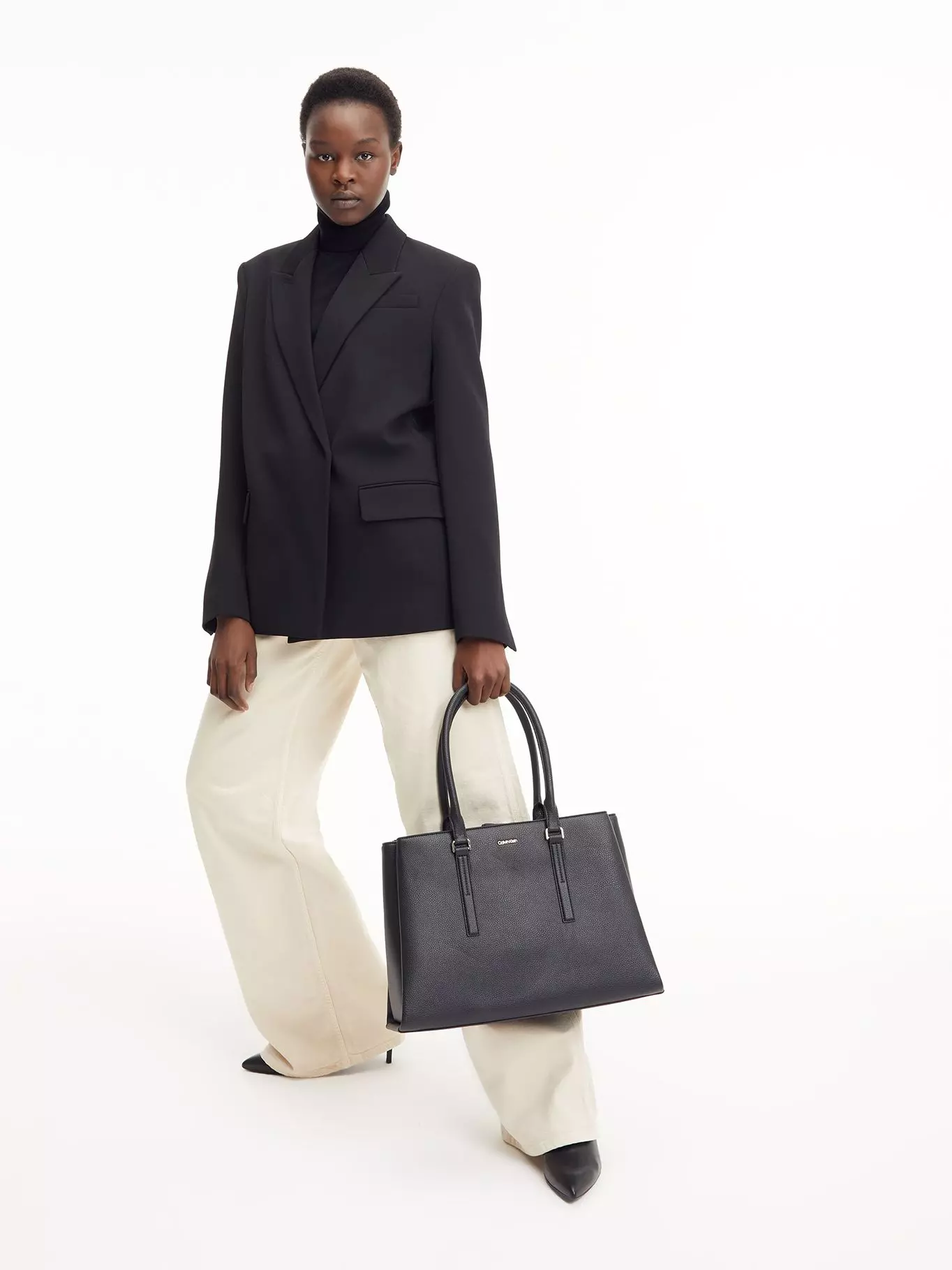 Bolso tote grande Negro Calvin Klein-4