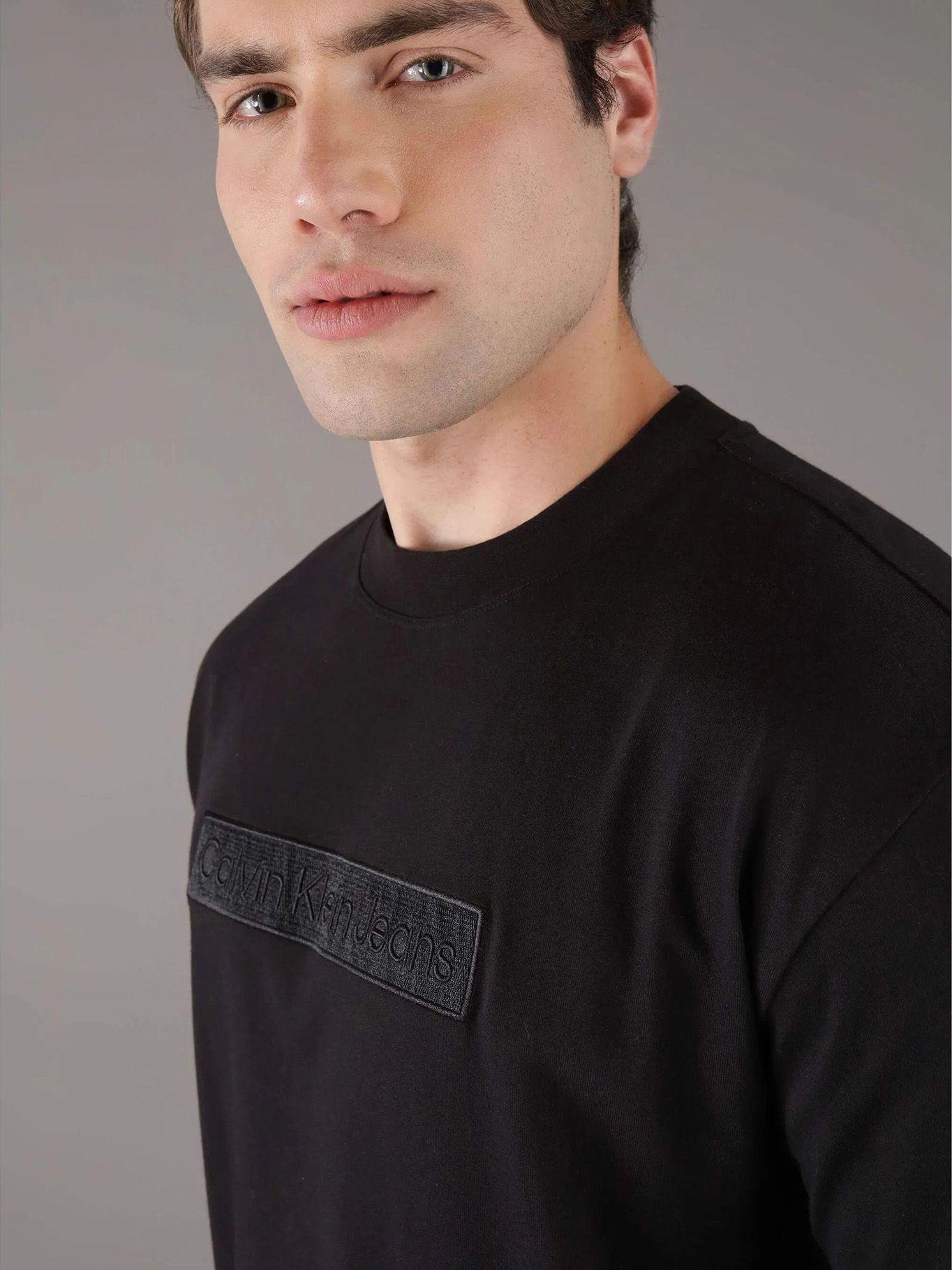 Polera Embroidered Box Negro Calvin Klein-3