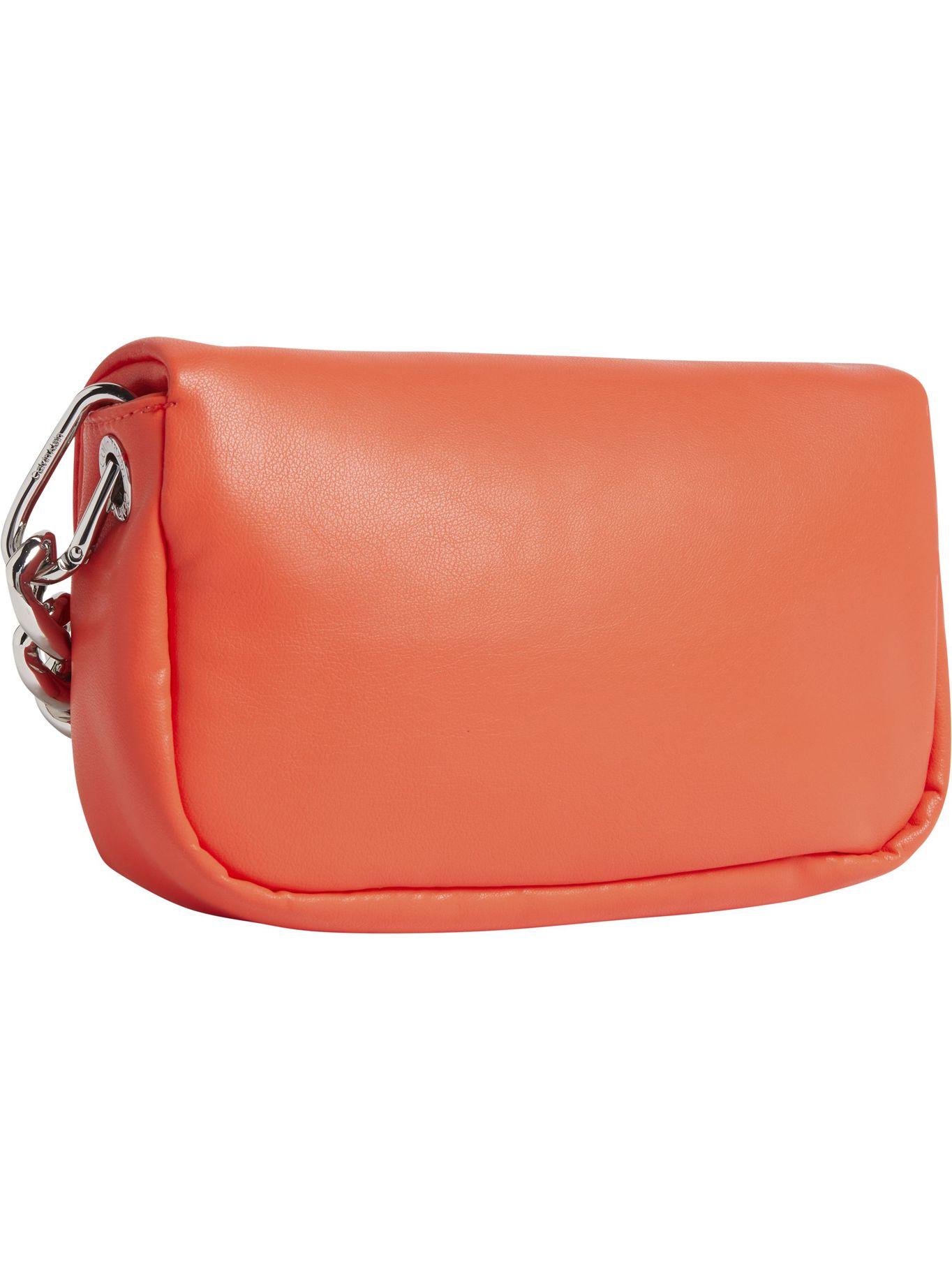 Cartera Puffed Crossbody Naranja Calvin Klein-1