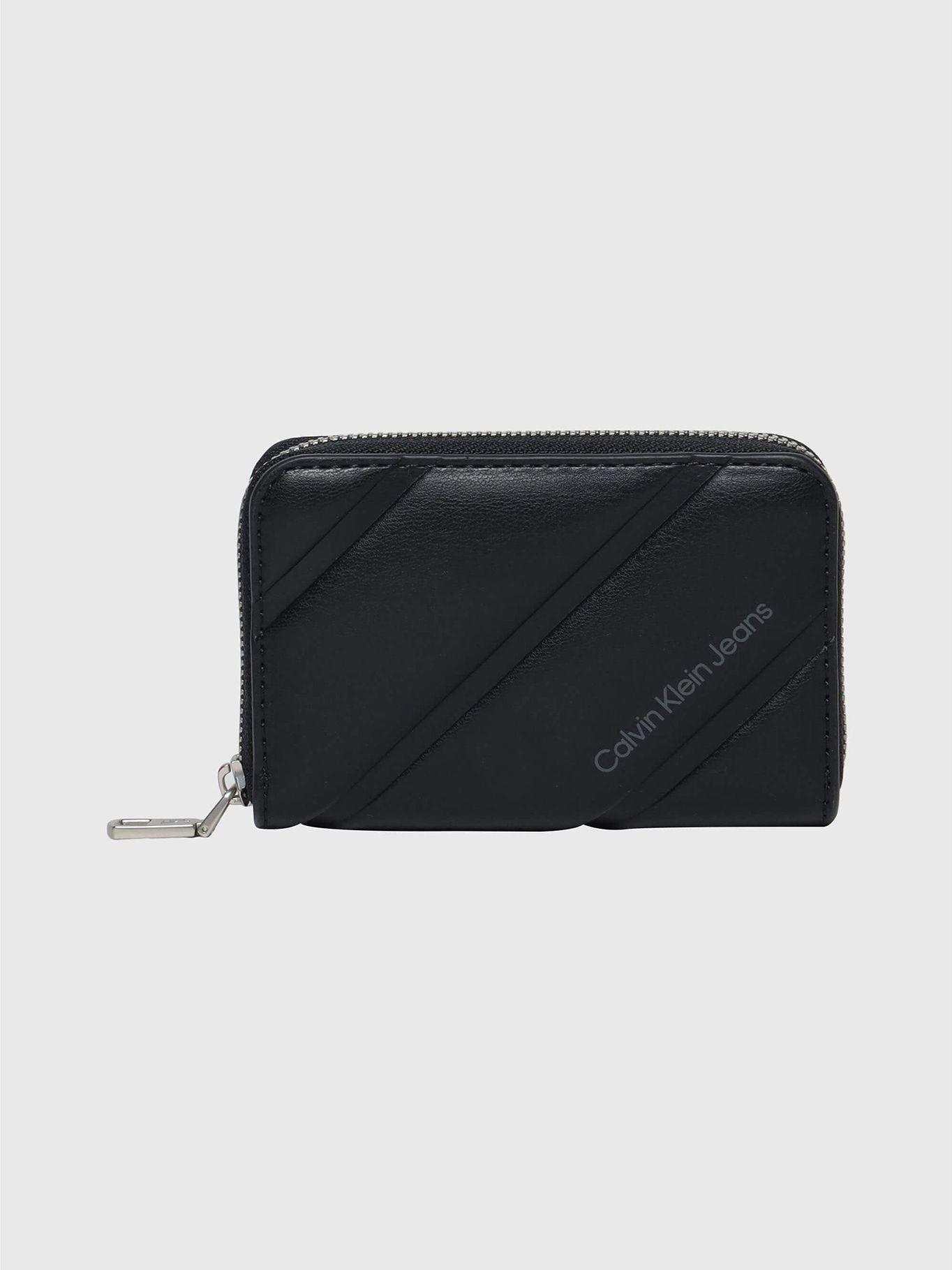 Billetera Quilted Med Negro Calvin Klein-0