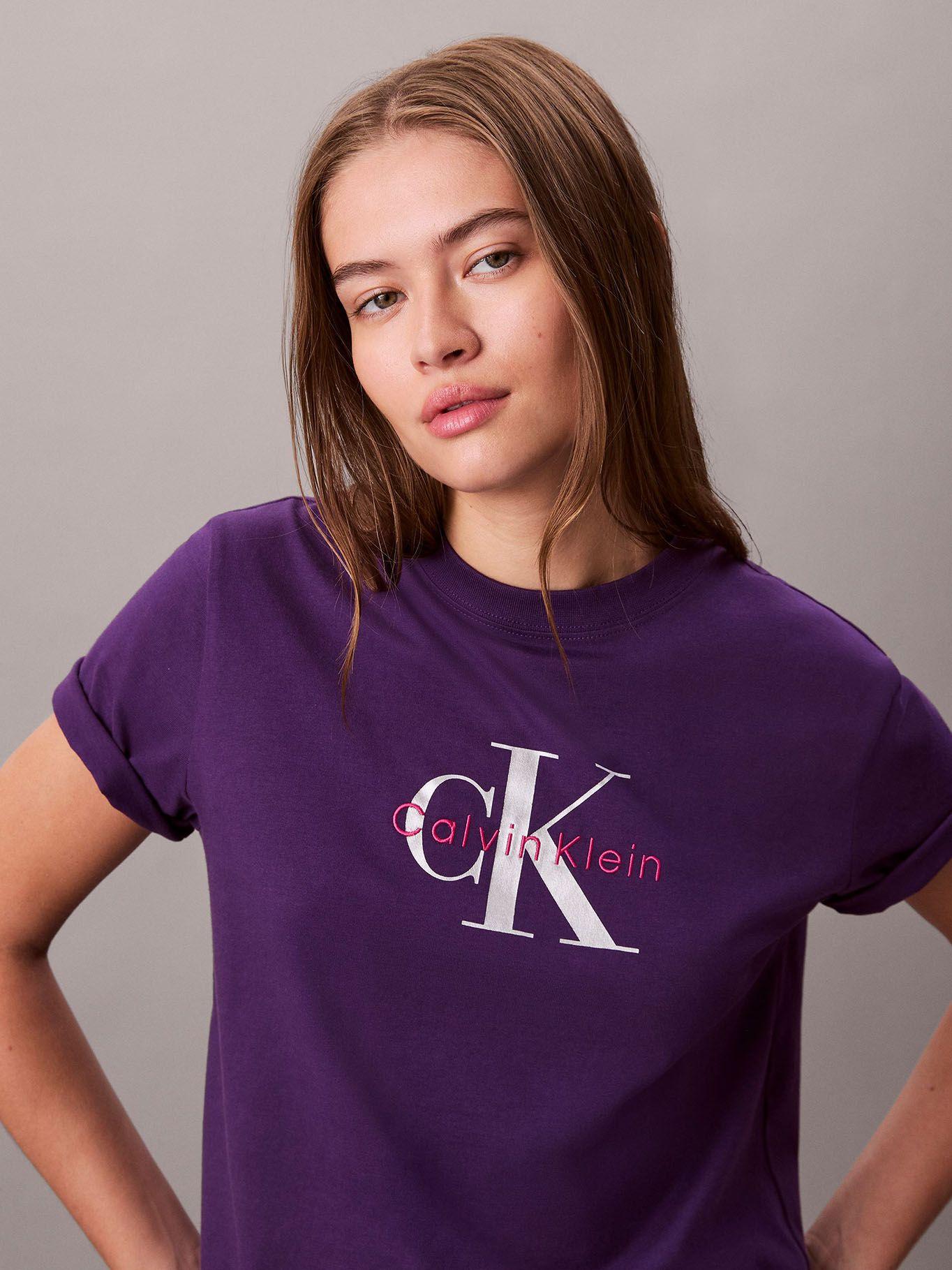 Polera Estampado Clásica Monograma Morado Calvin Klein-4