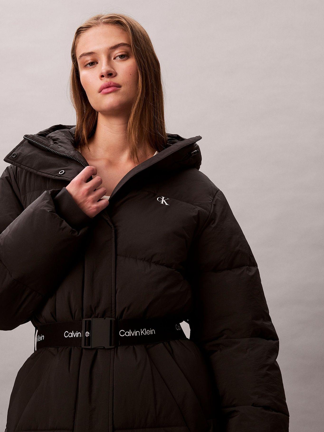 Parka Puffer Larga Gorro y Cinturón Negro Calvin Klein-3