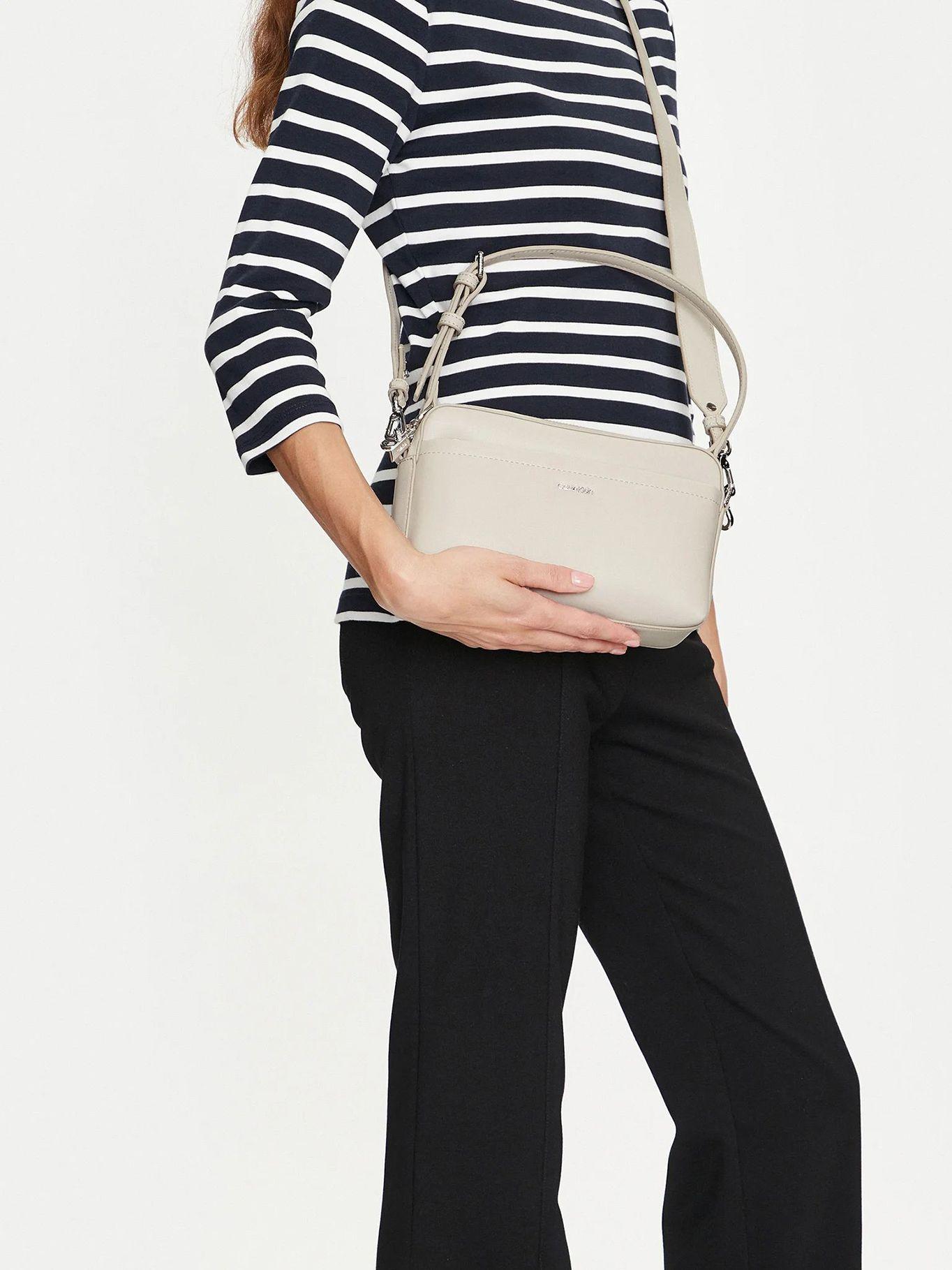 Bandolera CK Must Convertible Beige Calvin Klein-4