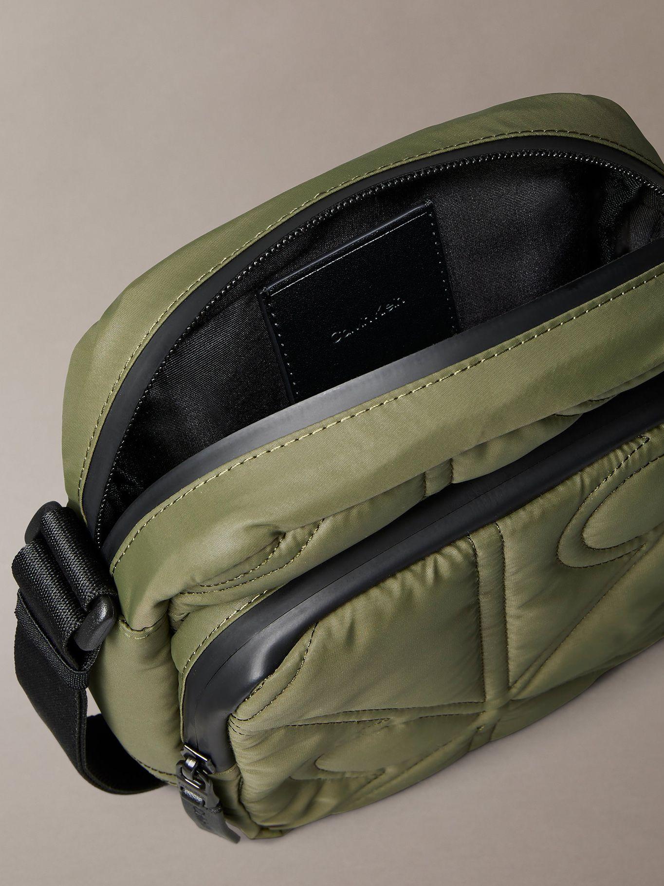 Bolso Reporter Acolchado con Logo Verde Calvin Klein-2