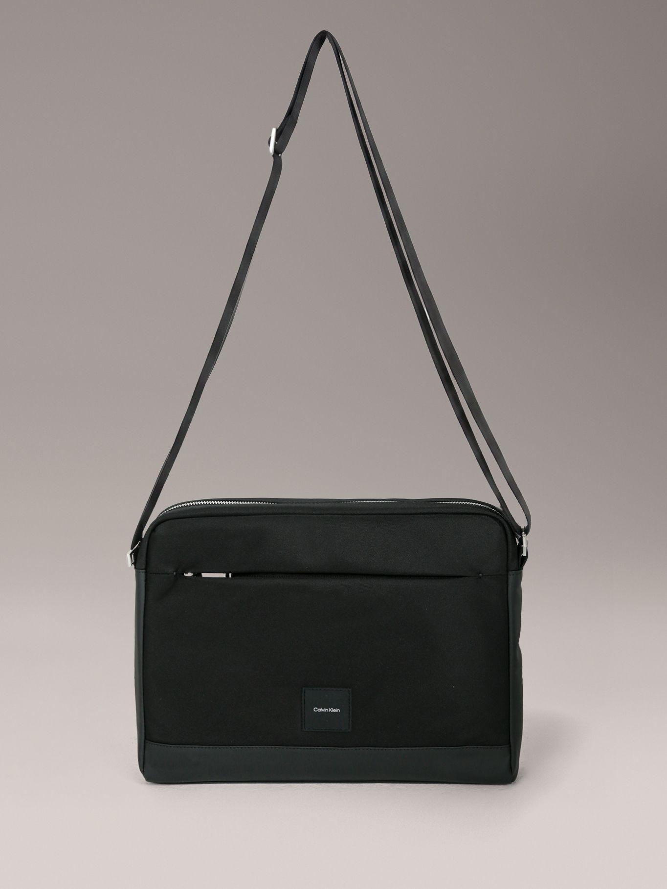 Bolso Reporter Utility con Logotipo Negro Calvin Klein-0
