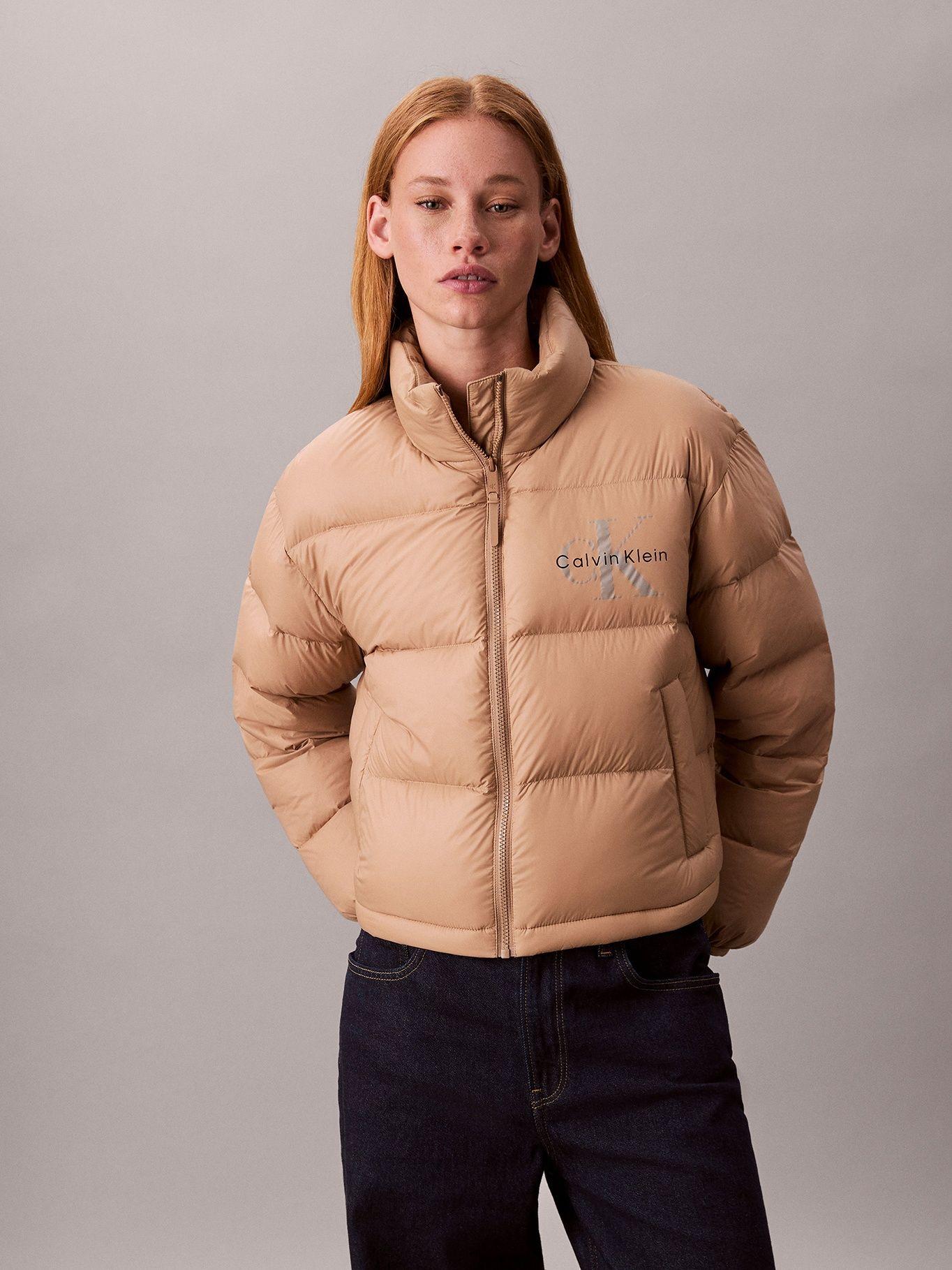 Parka Acolchada con Logo Gráfico Cafe Calvin Klein-0
