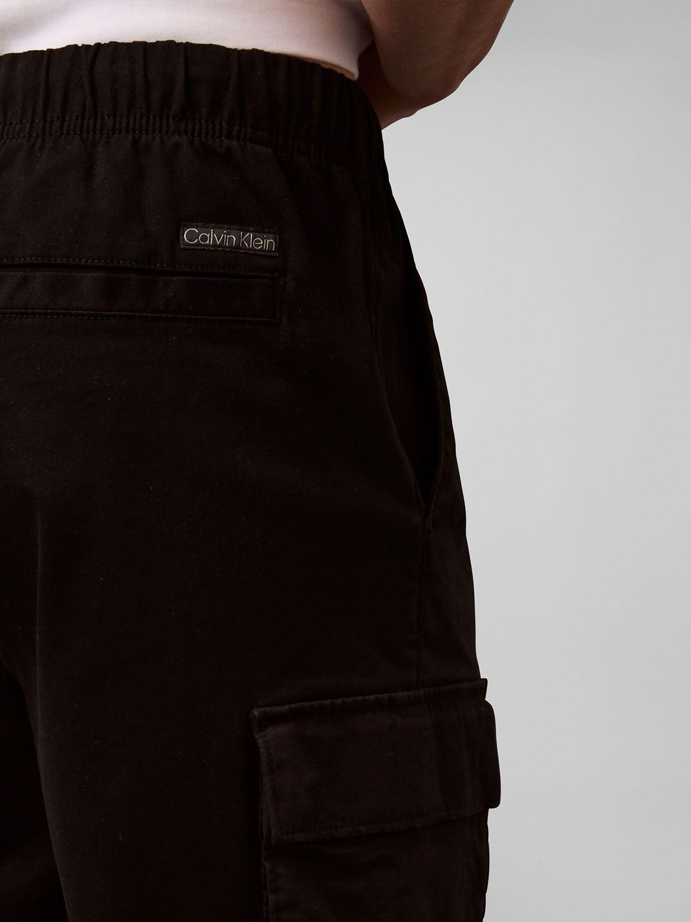 Short Cargo Pull-On de Algodón Negro Calvin Klein-4