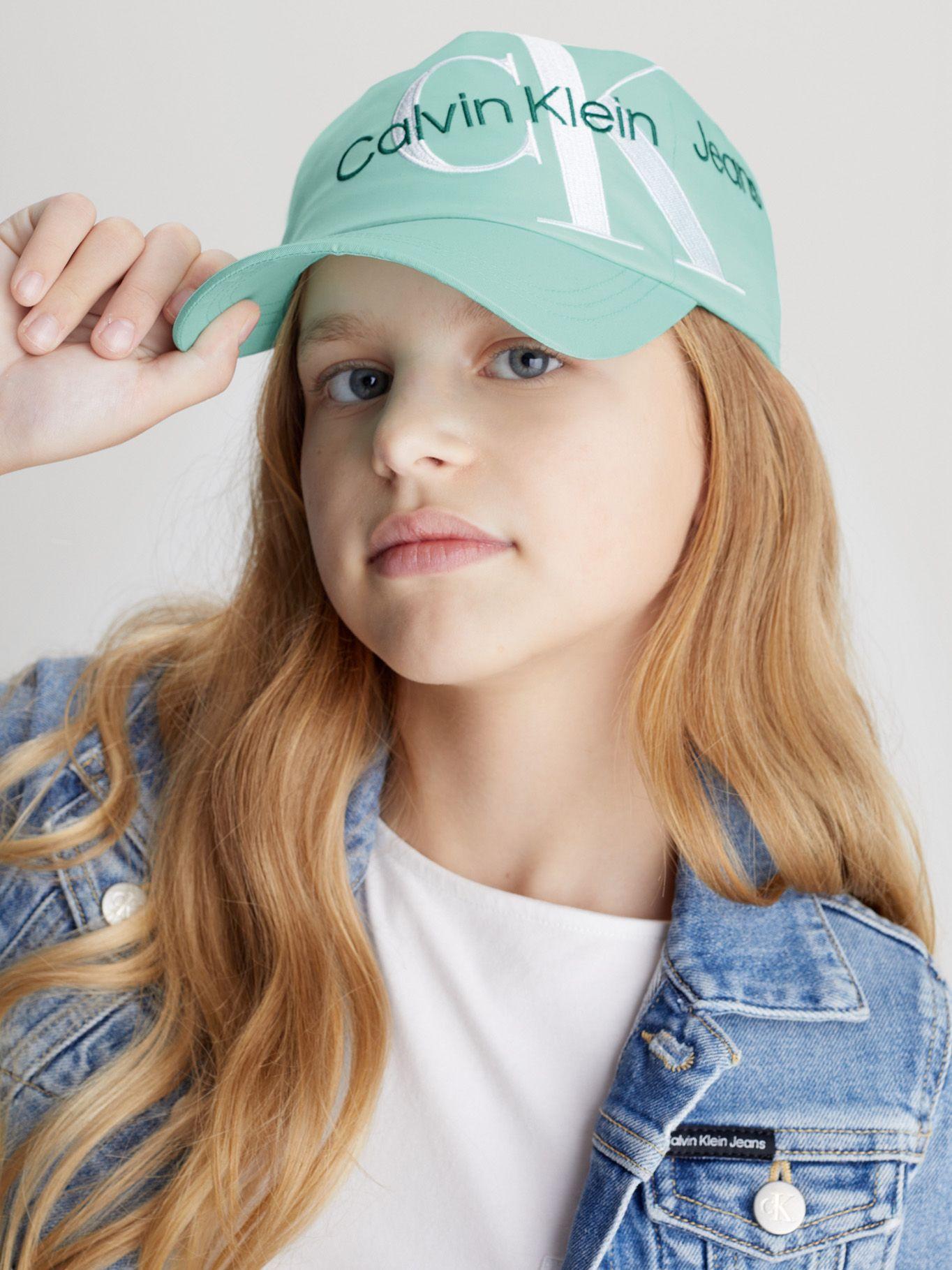 Jockey Niño Slanted Monogram Verde Calvin Klein-4