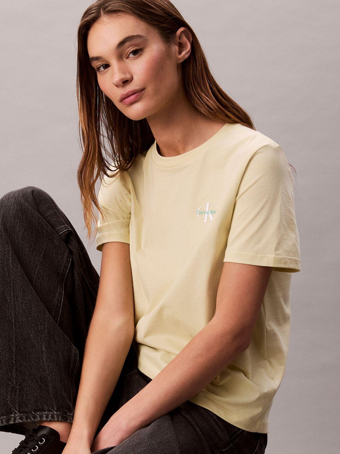 Polera Clásica Logotipo Contraste Amarillo Calvin Klein-4