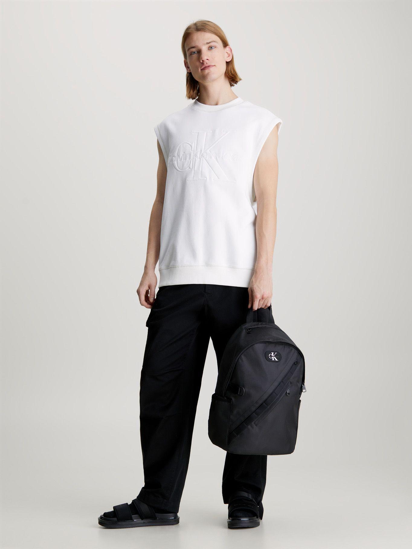 Mochila Metaforms Rounded Negro Calvin Klein-4