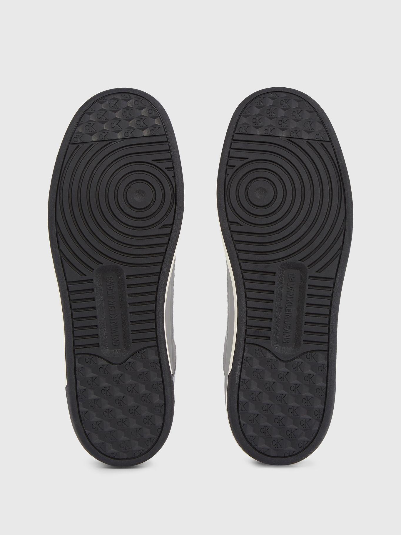 Zapatilla Basket Cupsole Low Gris Calvin Klein-3