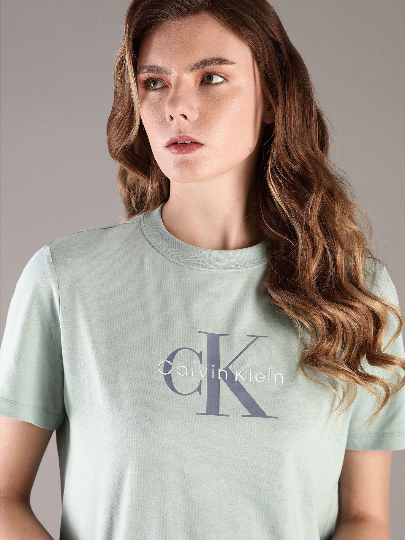 Polera Clásica- Monograma Estampado Verde Calvin Klein-3