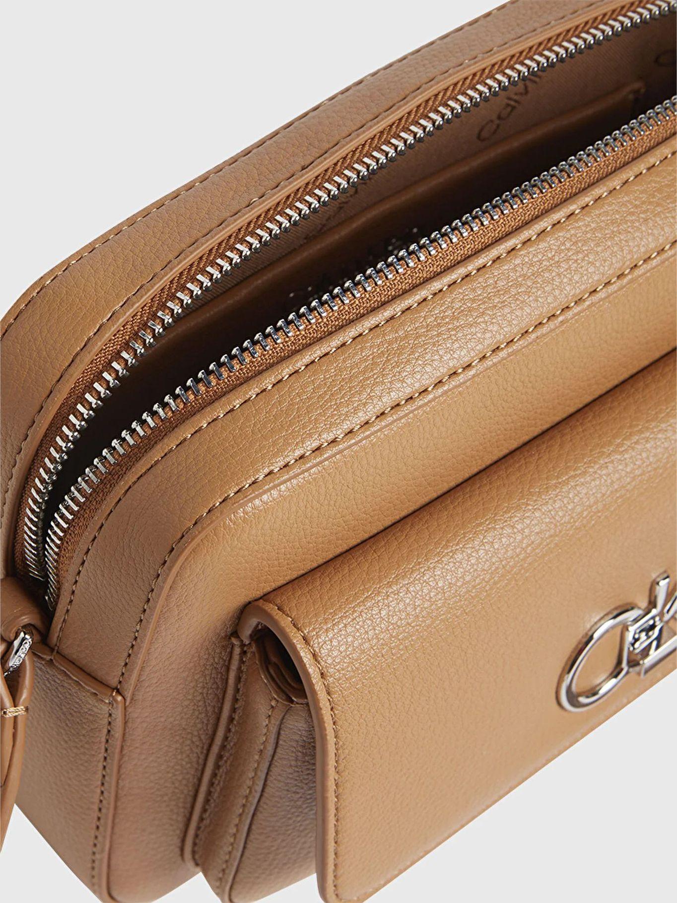 Bandolera Re-Lock Café Calvin Klein-2