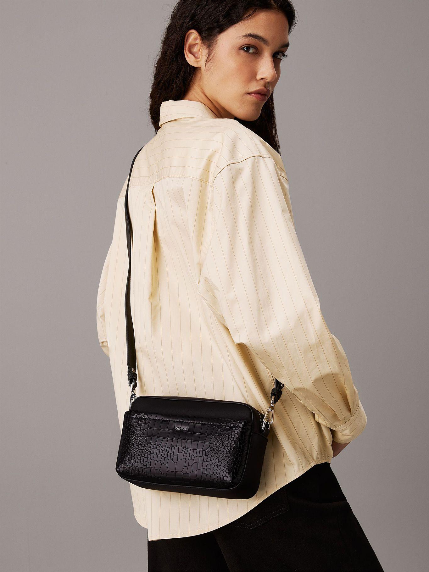 Bandolera Ck Must Croco Negro Calvin Klein-5