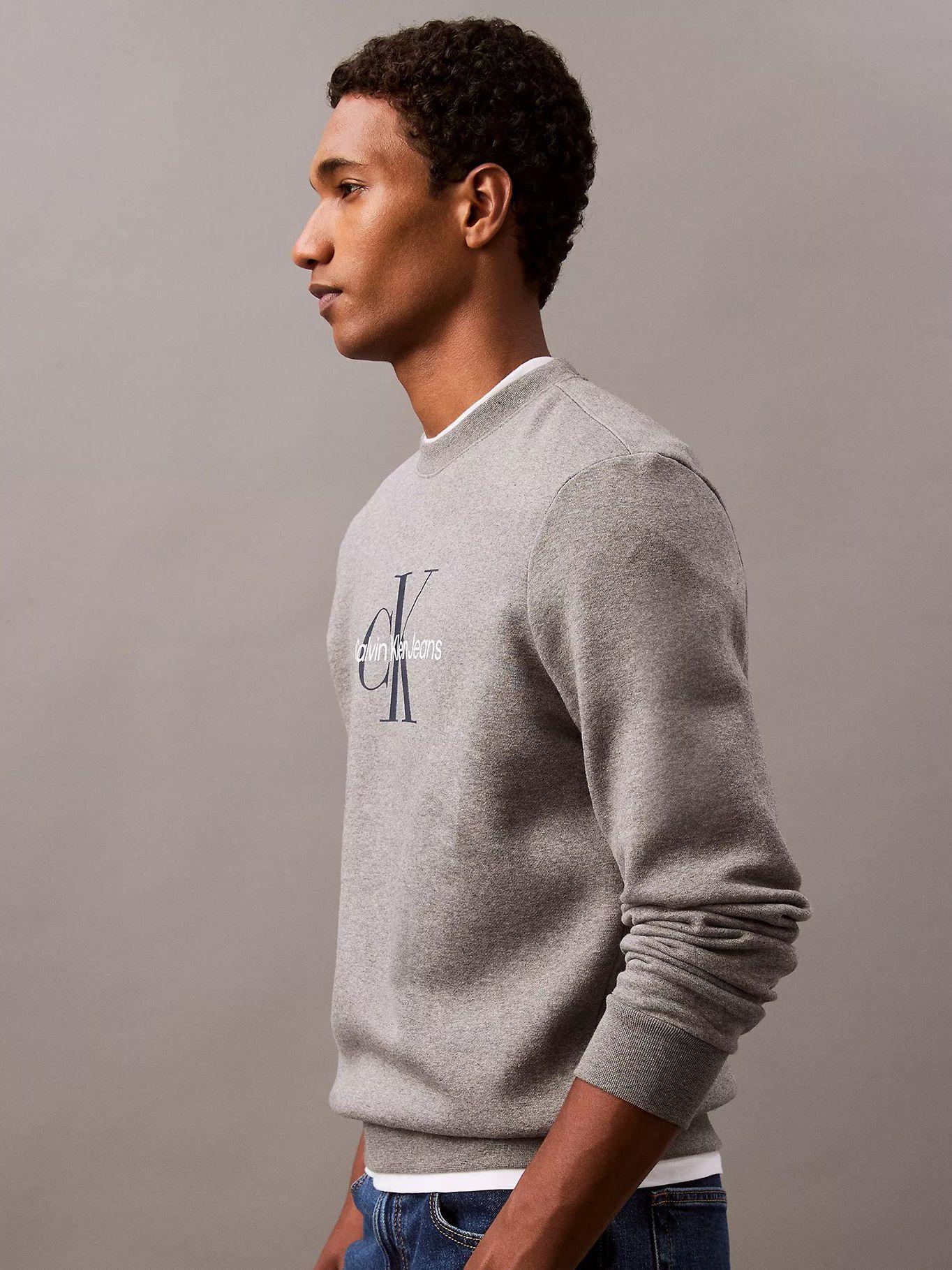 Polerón Fleece con Monograma Gris Calvin Klein-3